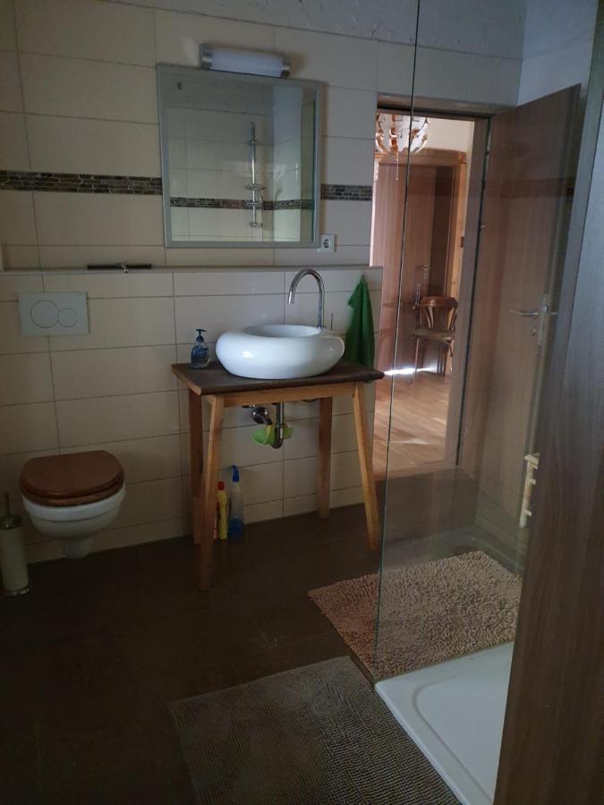 Wasserweibchen Neptun Diez Exterior foto
